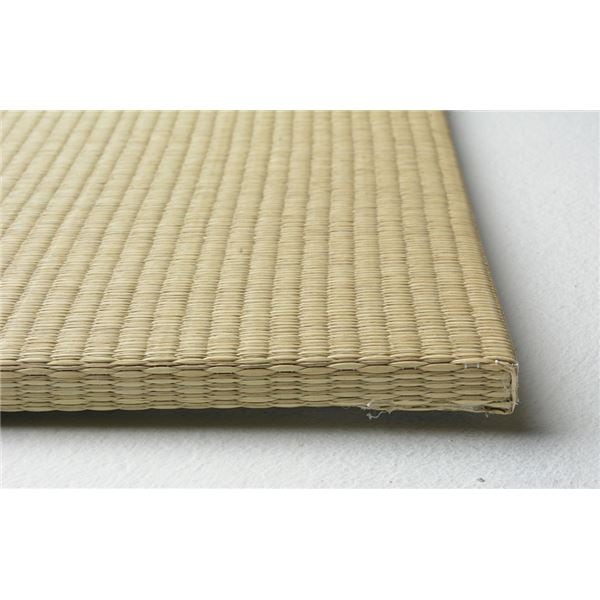 置き畳/ユニット畳 約幅82奥行82高さ1.5cm ナチュラル い草100％ 軽量 防滑 空気清浄 キズ防止 四季 しき