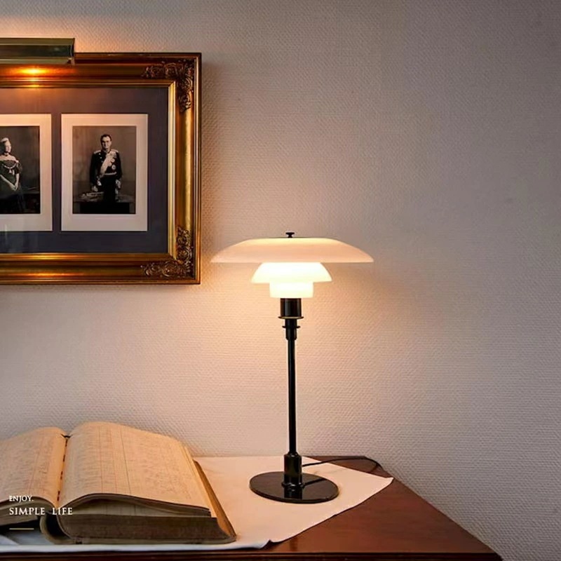 【新品】北欧照明 ポールヘニングセン PH3/2 テーブルライト ブラック 間接照明 デスクランプ スタンドライト インテリア LED対応 リプロダク