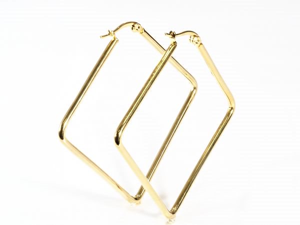 限定入荷 特大 サージカルステンレス トライアングル ピアス ゴールド 希少 デザイン(数量限