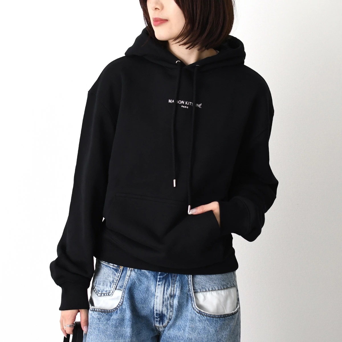 パーカー MAISON KITSUNE PARIS コンフォート フーディ QM00700 KM0341 レディース ユニセックス ブラック コットン フ