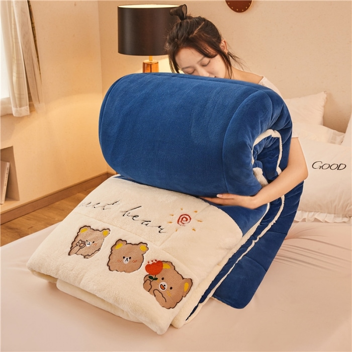 新商品の子羊の毛は冬に厚い綿を加えて冬に保温する必要があります