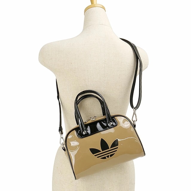 アディカラー ボーリングバッグ XS [MBH67/JX0250] ADICOLOR BB XS メンズ・レディース 鞄 ショルダーバッグ ワンショルダー カードボード 正規取扱店 6,265円