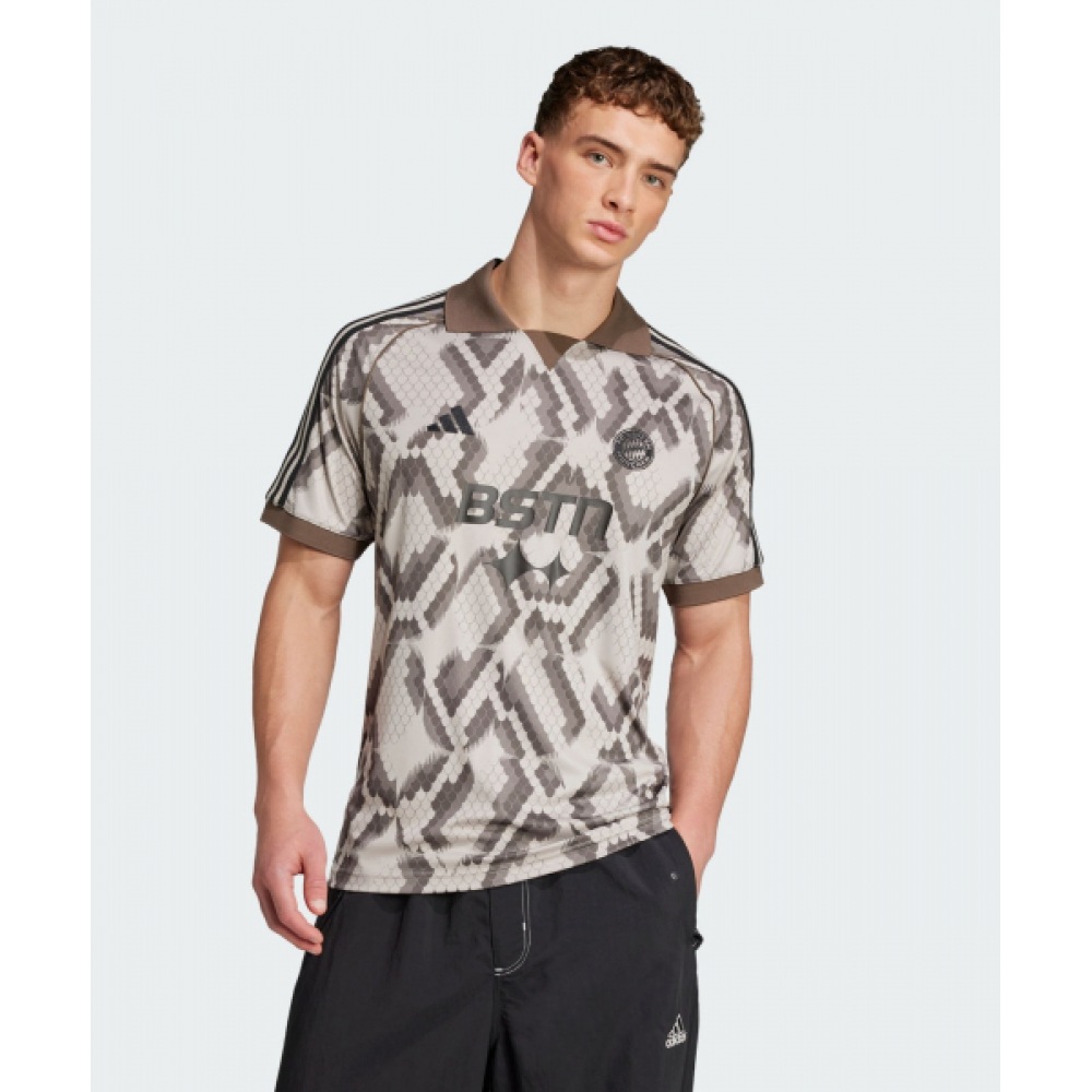 ADIDAS FCバイエルンジャージ JF0573 16,646円