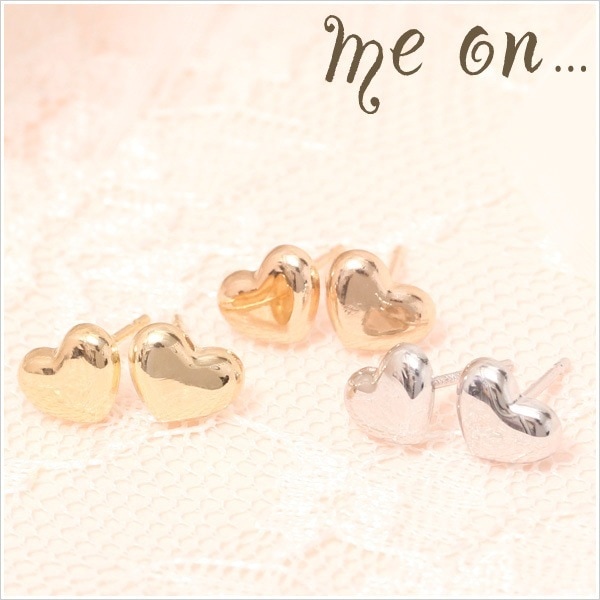 me on... K18 K14ゴールドラブリーハートモチーフピアス