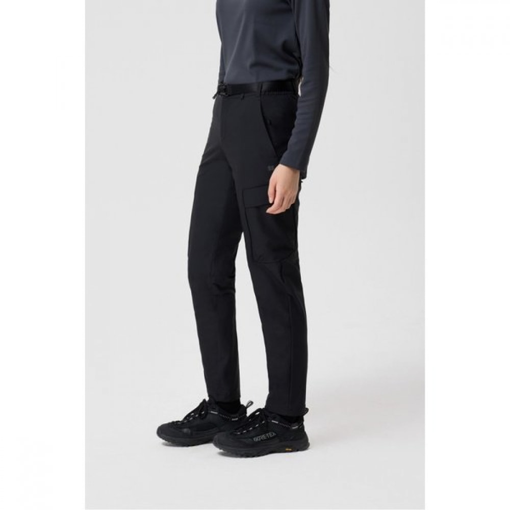 コオロンスポーツ レディース カーゴ アクティブフィット パンツ JKPNA24102BLK