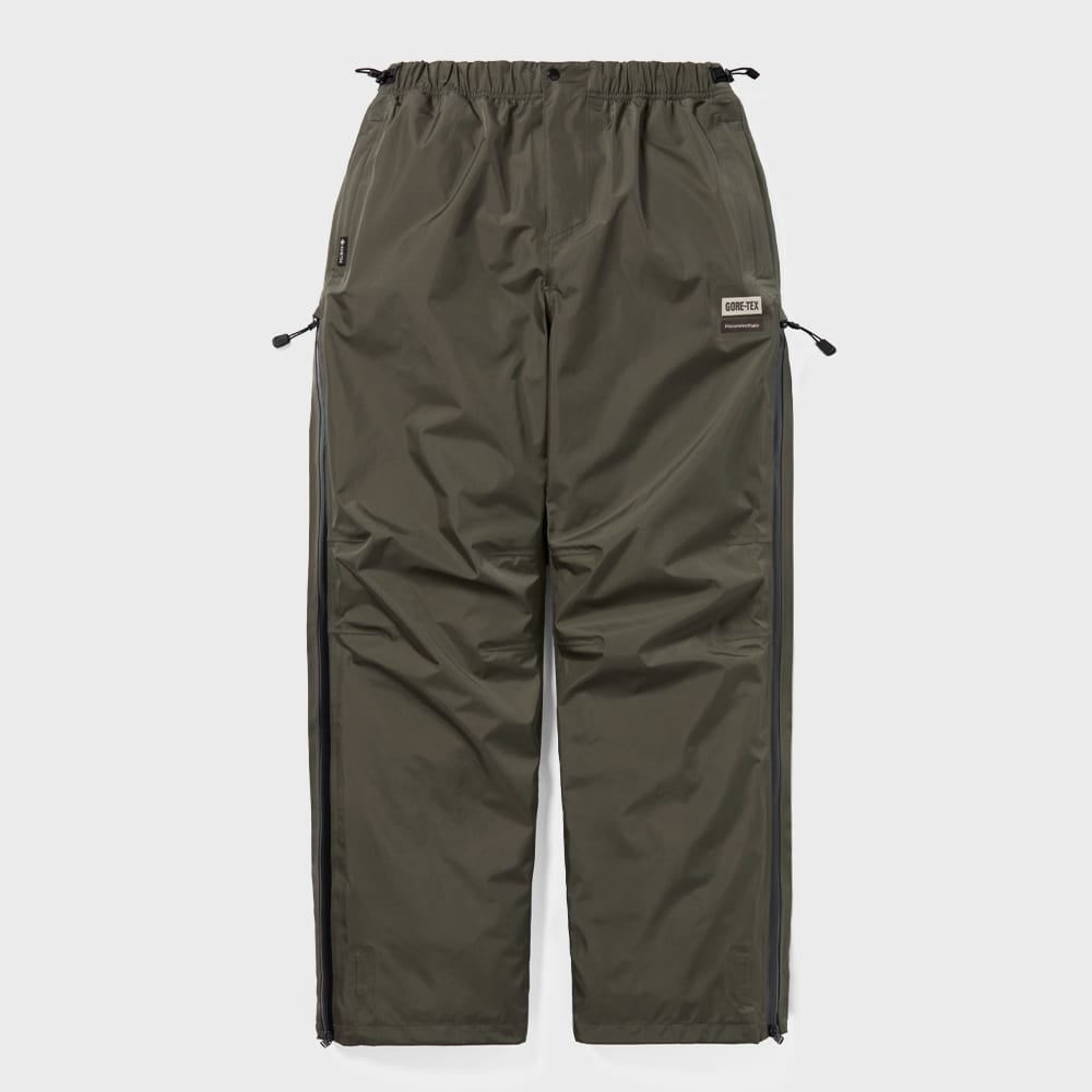 これは決してあのゴアテックス 3L 全天候型パンツマッドではありません