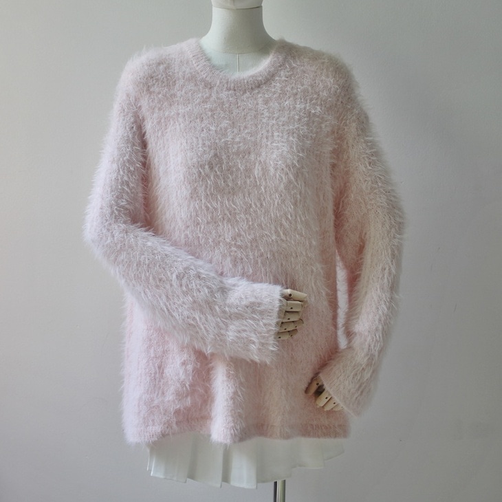 トップス セーター 長袖 ラウンドネック プルオーバー ミディアム丈 ふわふわ かわいい 大人可愛い きれいめ シンプル 上品 おしゃれ かっこいい カジュアル こなれ感 個性的 主役級 ラフ ルーズ