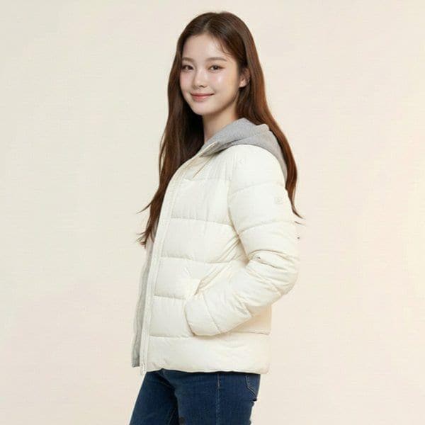 アイボリーフード分離型スタンダードパディングジャンパー