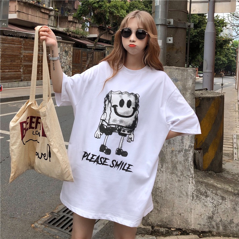 漫画の落書き半袖tシャツ女性の緩い韓国のインス潮野生の香港の味原宿スタイルbf怠惰な半袖服tシャツプリントtシャツパロディtシャツ韓国 ゆるtシャツティーシャツレディース韓国ファッション