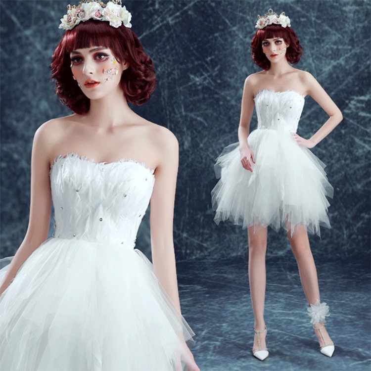 2025ブライドメイド服の花嫁の結婚短い結婚ディナーステージパフォーマンススモールドレス女性