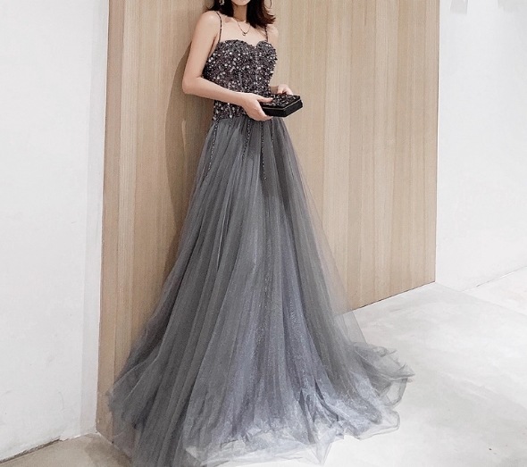 カラードレス グレー キラキラスパンコール キャミソール エレガント 演奏会/音楽会