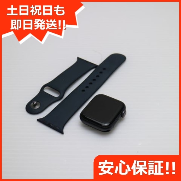 良品Apple Watch SE 40mm Cellularスペースグレイ 249スマートウォッチ本体