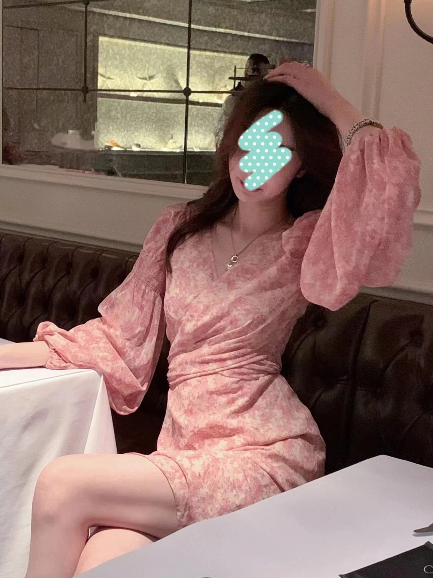 2024春款粉色v领交叉碎花茶歇连衣裙女雪纺灯笼袖长款裙子长裙