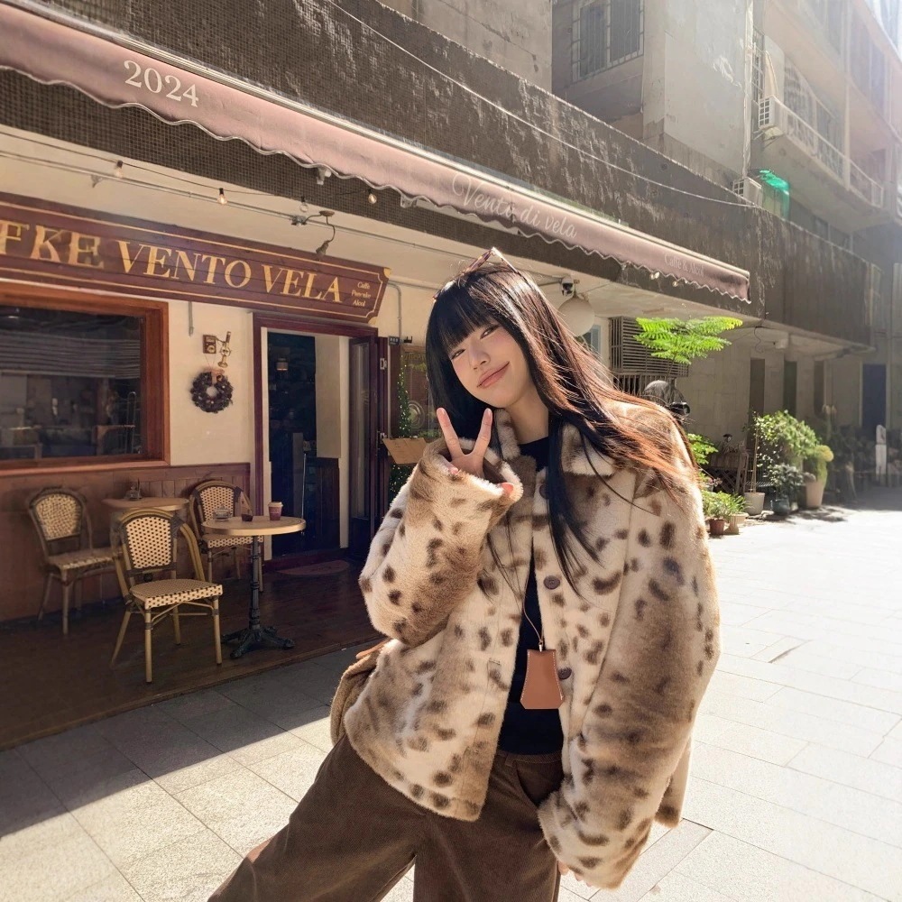 新入荷【3日出荷】レオパード柄ショートアウター レディースデザイン性 エコファートップス フェイクファー