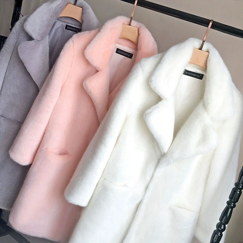 皮毛一体 フェイクファー ミンク風コート ロング丈 婦人服