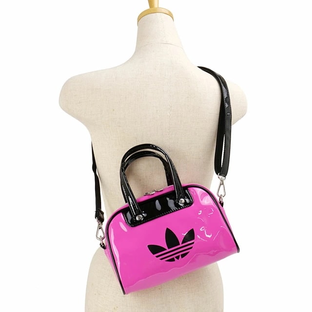 アディカラー ボーリングバッグ XS [MBH67/JX0249] ADICOLOR BB XS メンズ・レディース 鞄 ショルダーバッグ ワンショルダー セミルシッドフクシャ 正規取扱店 6,412円