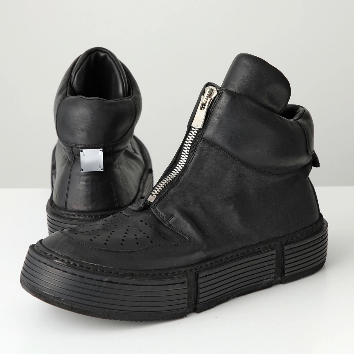 GUIDI グイディ アンクルブーツ GJ03 メンズ ホースレザー ショートブーツ フロントジップ ビブラムソール 厚底 ロゴ シューズ 靴 BLKT 197,088円