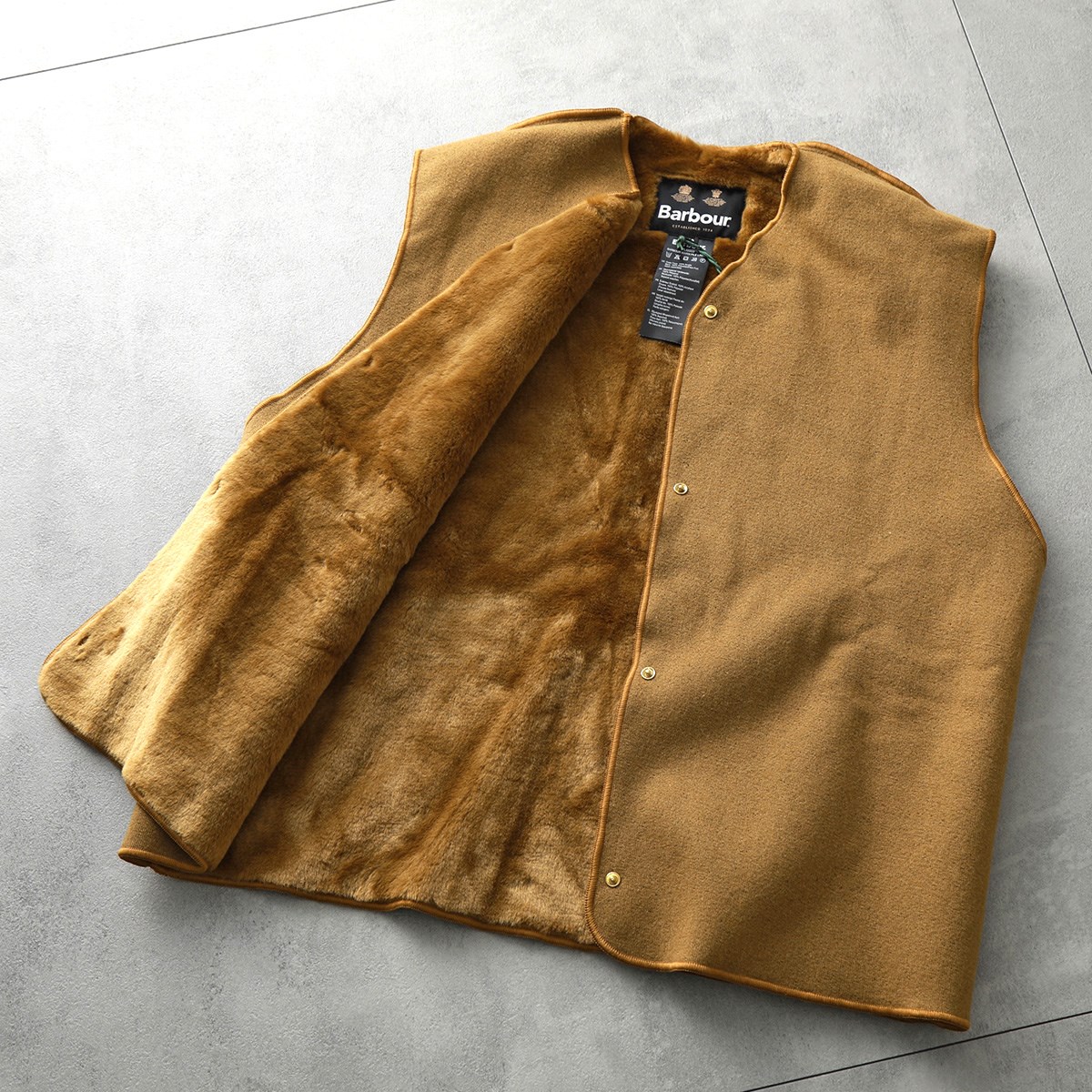 Barbour バブアー ファーベスト warm pile lining MLI0003 メンズ パイルライナー ジレ フェイクファー BR31