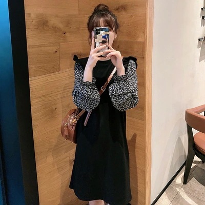 ワンピース ミニ丈 袖あり パフスリーブ クルーネック 襟なし デザイン 美ライン フリル ドッキング 伸縮性 ニット かわいい 大人可愛い きれいめ シンプル カジュアル 大人 上品 おしゃれ