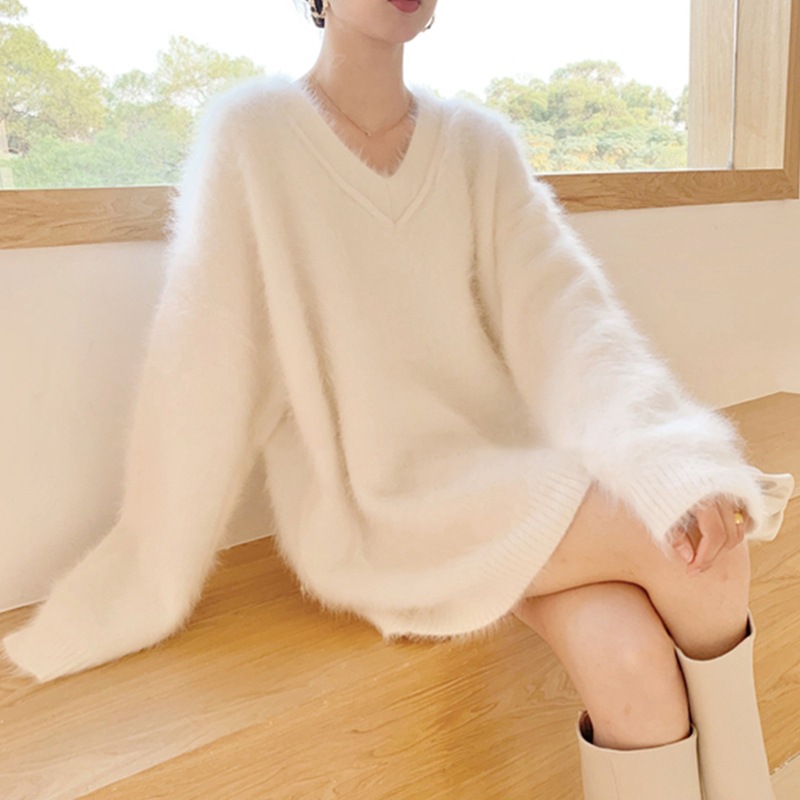 トップス ニットソー セーター プルオーバー ミドル丈 長袖 萌袖 レギュラー袖 Vネック 襟なし ストレート もこもこ ふわふわ ニット フリース 厚手 可愛い シンプル カジュアル お洒落 5,378円