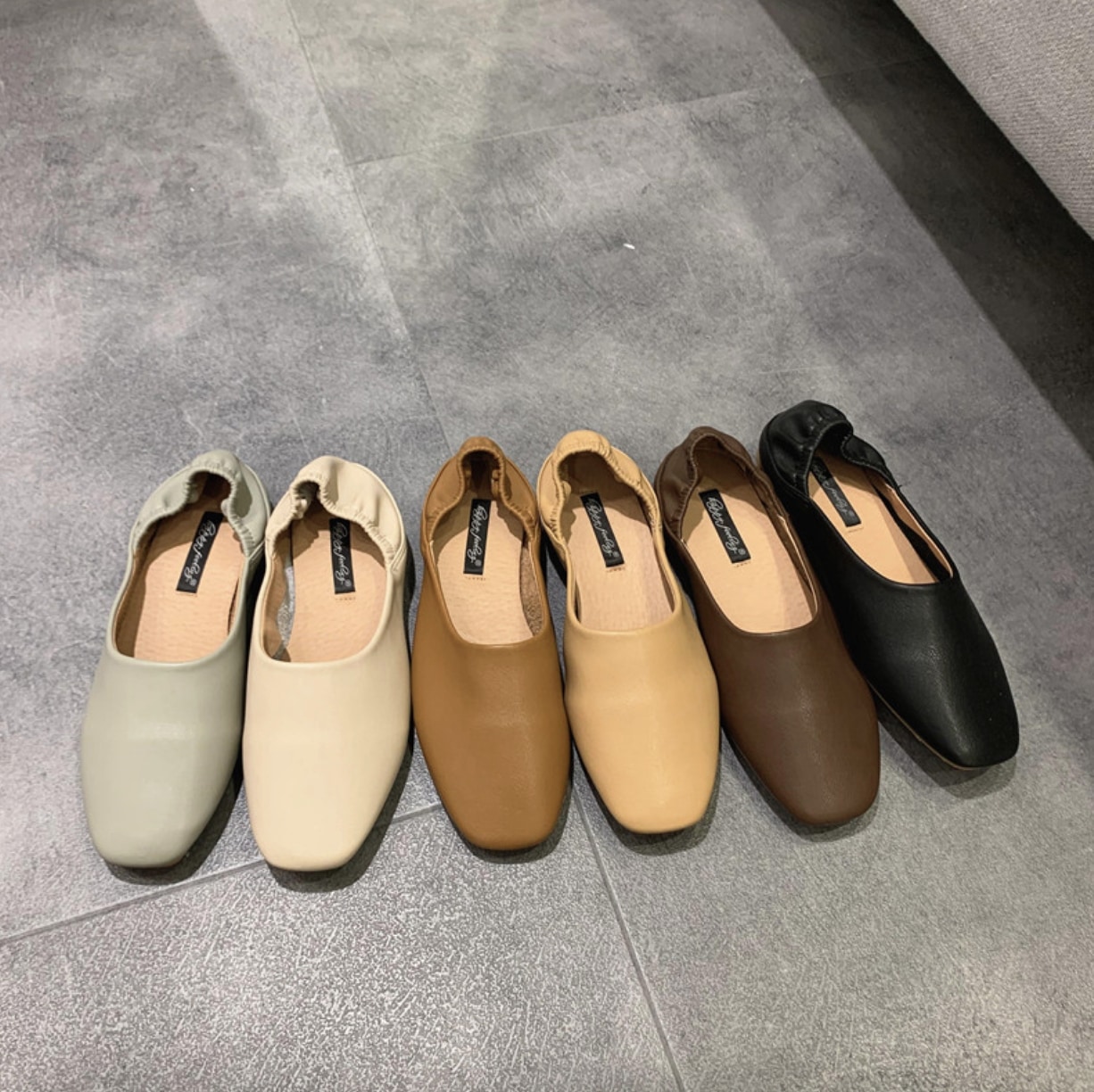 スニーカー レディースシューズ ぺたんこ ペタンコ かわいい 大人可愛い きれいめ シンプル カジュアル 大人 上品 おしゃれ お洒落 かっこいい 大人っぽい 女っぽ 個性的 主役級 存在感