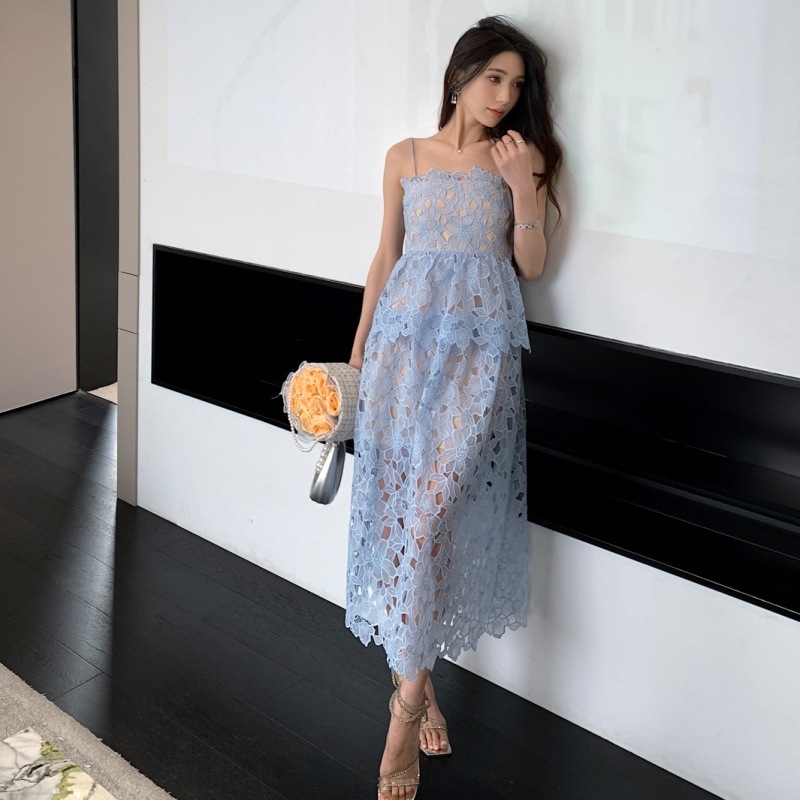 2025夏の新しい女性用ライトブルーレーザー刺繍ケーキドレススリングスリング2ピースセットの長い