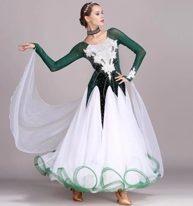 高品質 社交ダンス衣装 社交ダンスドレス モダンドレス ダンスウェア 社交ダンス 練習着 社交ダンス 競技用のドレス スタンダードドレス ゴージャス 大きい裾 ワルツ ステージ衣装 モダン衣装 レディ