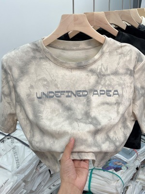 トップス Tシャツ 袖あり 半袖 ラウンドネック カジュアル 大人 おしゃれ お洒落 かっこいい 大人女子 こなれ感 ラフ メンズライク ボーイッシュ クール 存在感 柄 プリント 春 夏 10代 5,260円