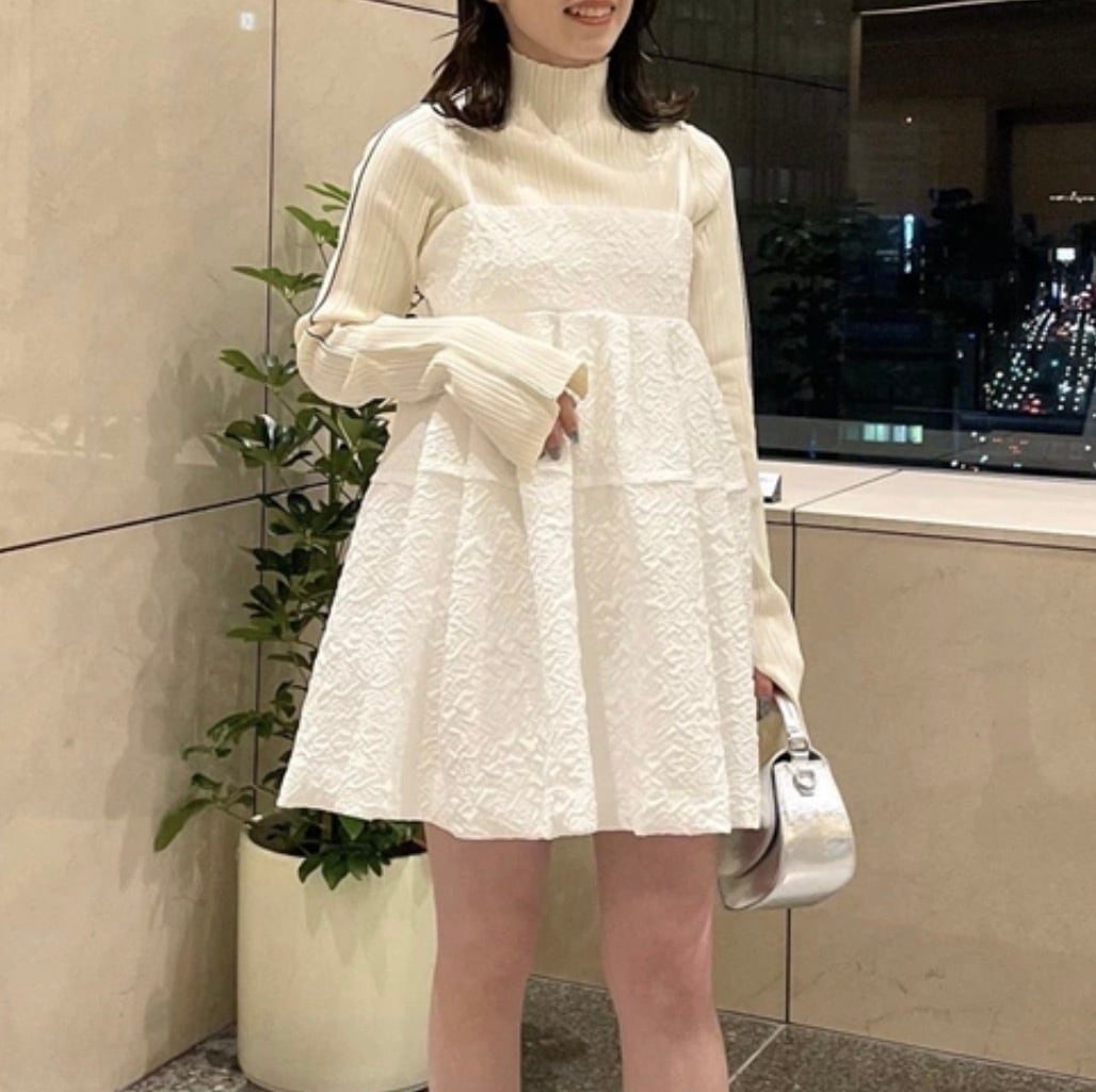 レディース ワンピース デート フレアワンピース ワンピドレス キャミソールワンピース ショート ショート丈 袖なし ノースリーブ スクエアネック フレア Aライン スマート 伸縮性 かわいいキャミワンピ