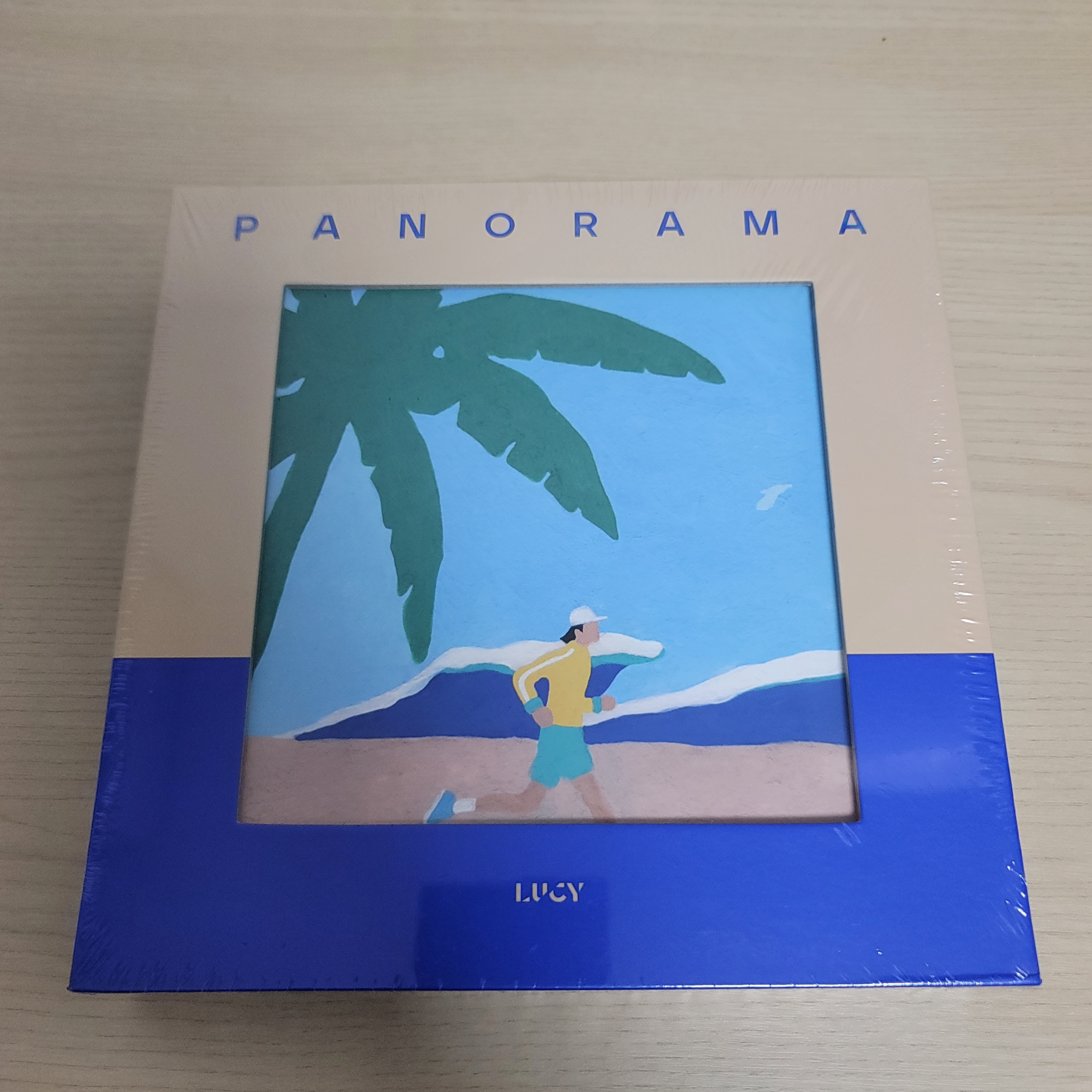 LUCY ルシ PANORAMA パノラマ 1st Mini Album