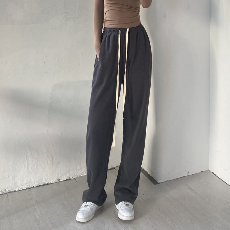 ボトムス パンツ ズボン ジョガーパンツ ストレート ワイド Iライン スマート 伸縮性 かわいい 大人可愛い きれいめ シンプル カジュアル 大人 おしゃれ お洒落 かっこいい 大人可愛い 大人女子
