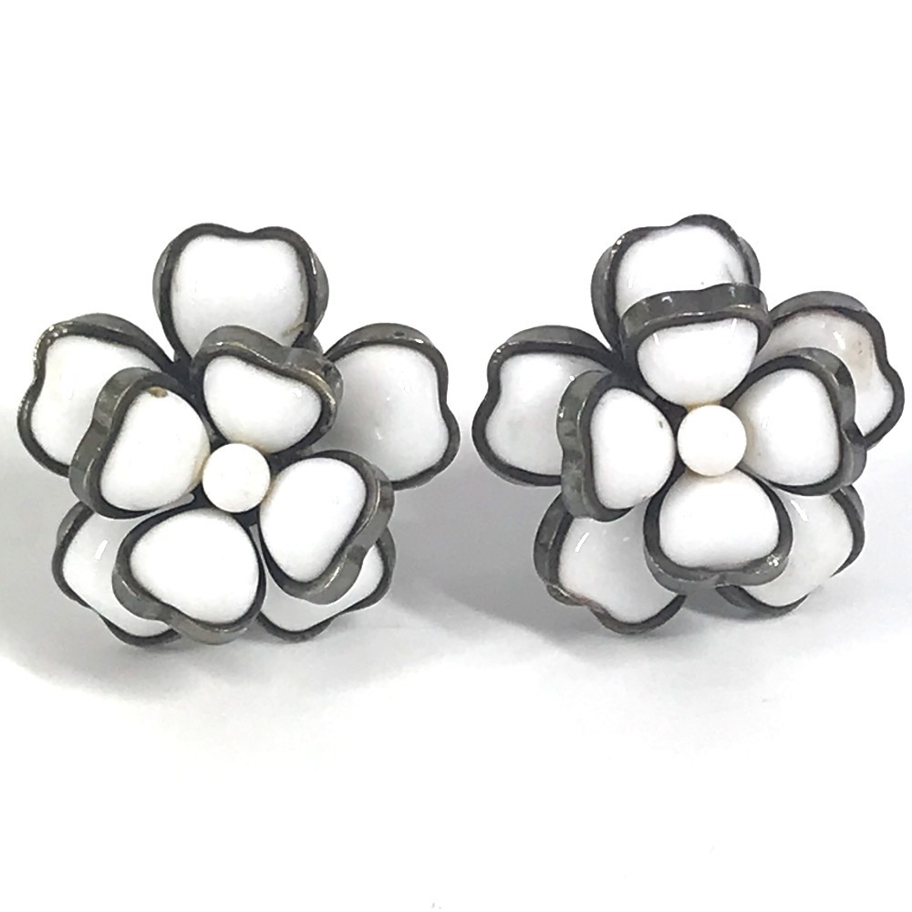 イヤリング カメリア フラワー 花 96P アクセサリー セラミック ホワイト