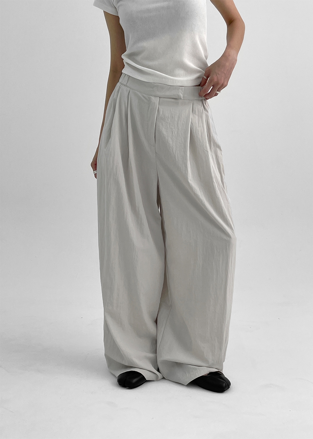 ウニディングピンタックバックバンディングナイロンスラックス