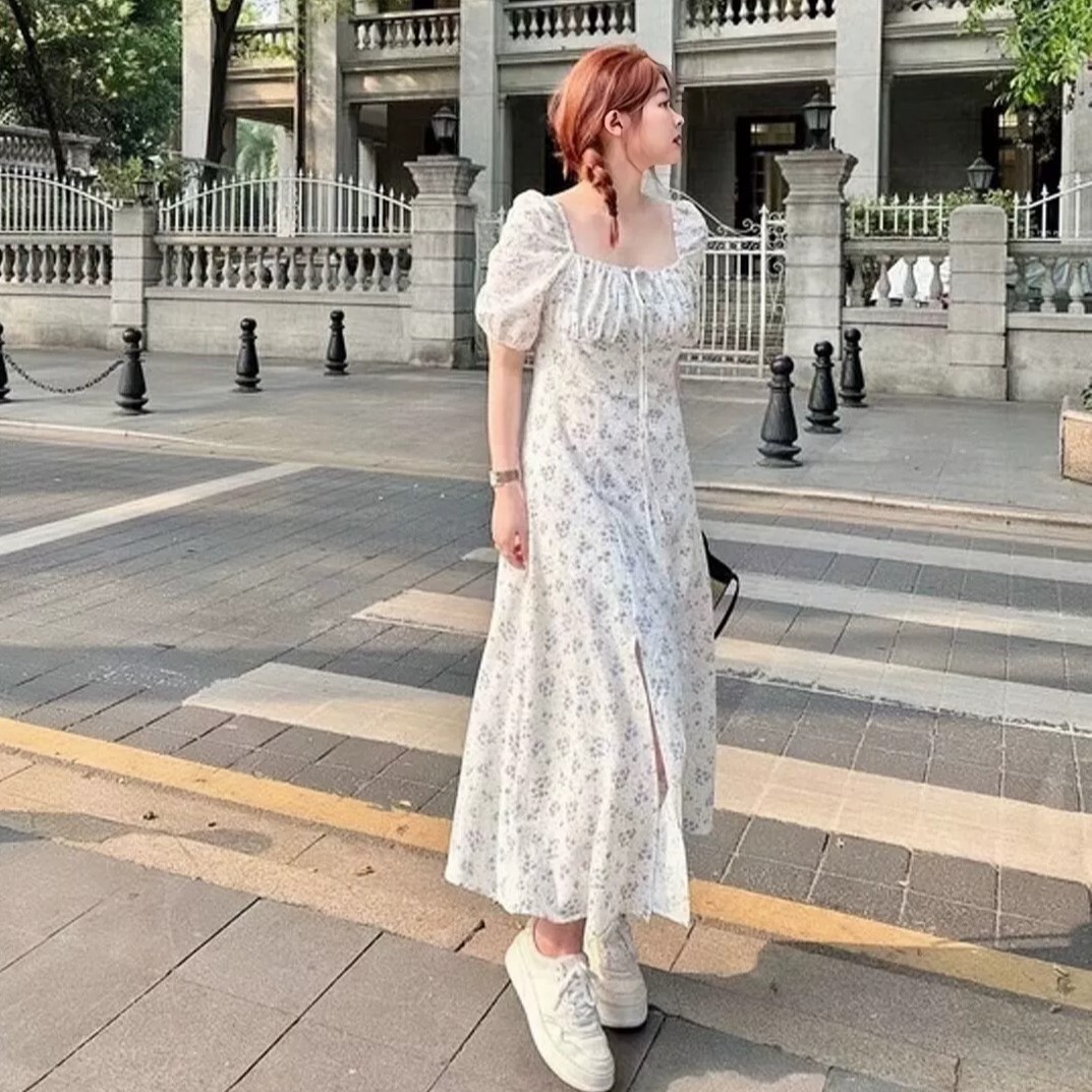 ワンピース フレアワンピース ロング丈 半袖 パフスリーブ スクエアネック フレア Aライン スリット 薄手 かわいい 大人可愛い きれいめ おしゃれ お洒落 レトロ 大人可愛い 大人女子 ラブリー