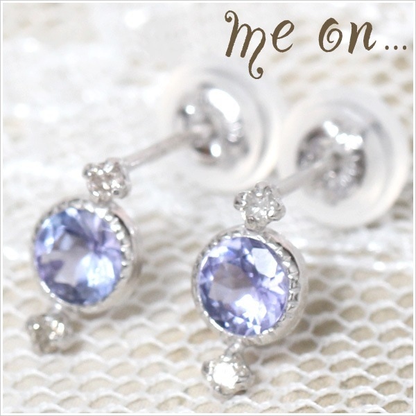 me on... 天然ダイヤモンド タンザナイト 三連 K14WG ピアス 発送目安２-３週間