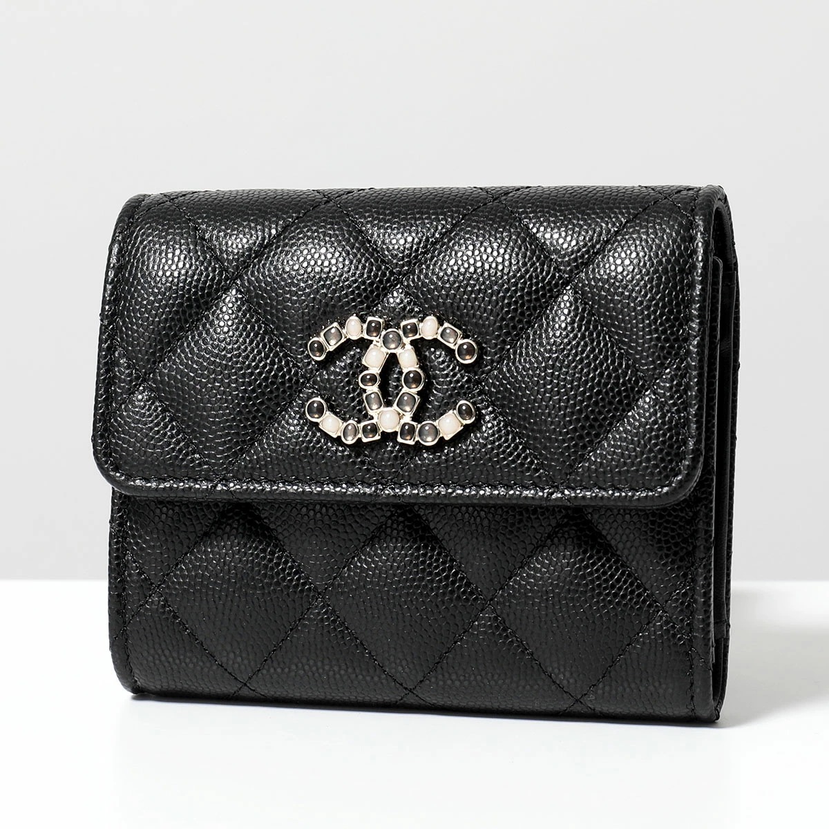 CHANEL シャネル 二つ折り財布 AP3604 B14343 レディース MATELASSE マトラッセ シャイニー グレインド カーフスキン ミニ財布 ココマーク 94305