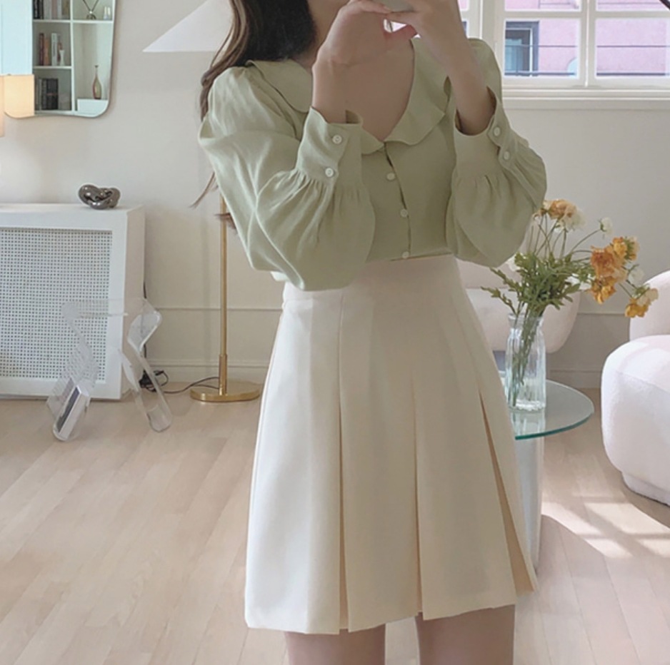 トップス スカート デート かわいい 大人可愛い きれいめ シンプル カジュアル 大人 上品 セットアップ フリル シャツ 長袖 無地 ミニスカート ホワイト タック入り 春 学生 ガーリー 韓国