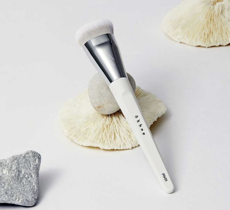 スアドル okhee 白玉 ファンデーションブラシ PIV01 suador 韓国化粧品