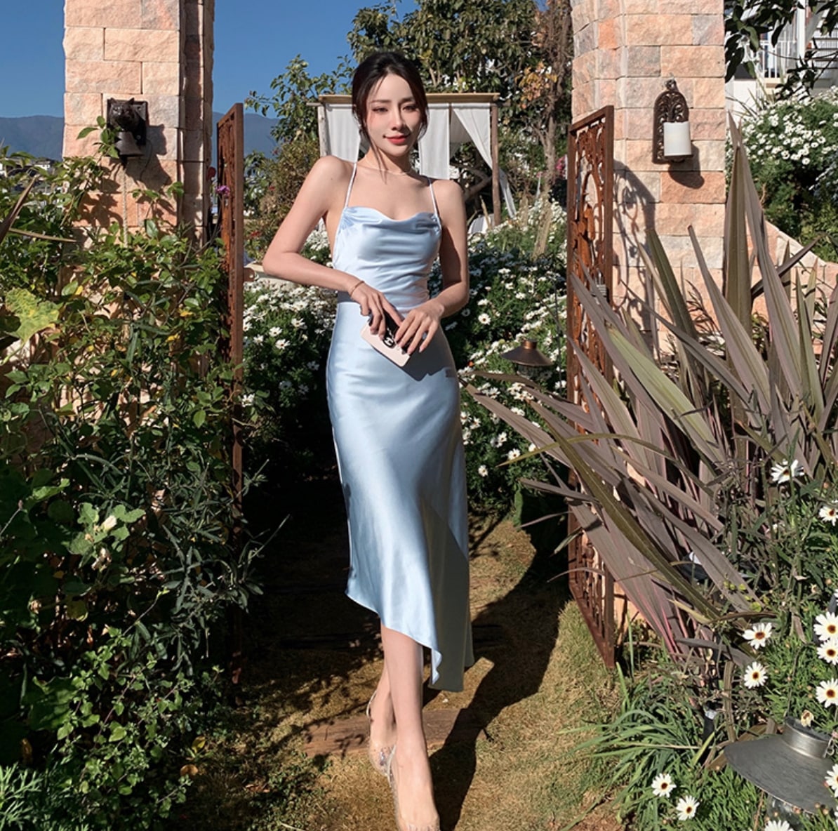 ワンピース デート ワンピドレス ミモレ ミモレ丈 スリム タイト 細身 かわいい 大人可愛い きれいめ シンプル カジュアル 大人 上品 おしゃれ お洒落 主役級 存在感 夏 10代 20代 30代