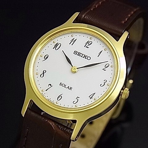 SEIKO/ソーラー時計セイコーレディース腕時計 ゴールドケース ブラウンレザーベルト ホワイト文字盤 海外モデル SUP370P1