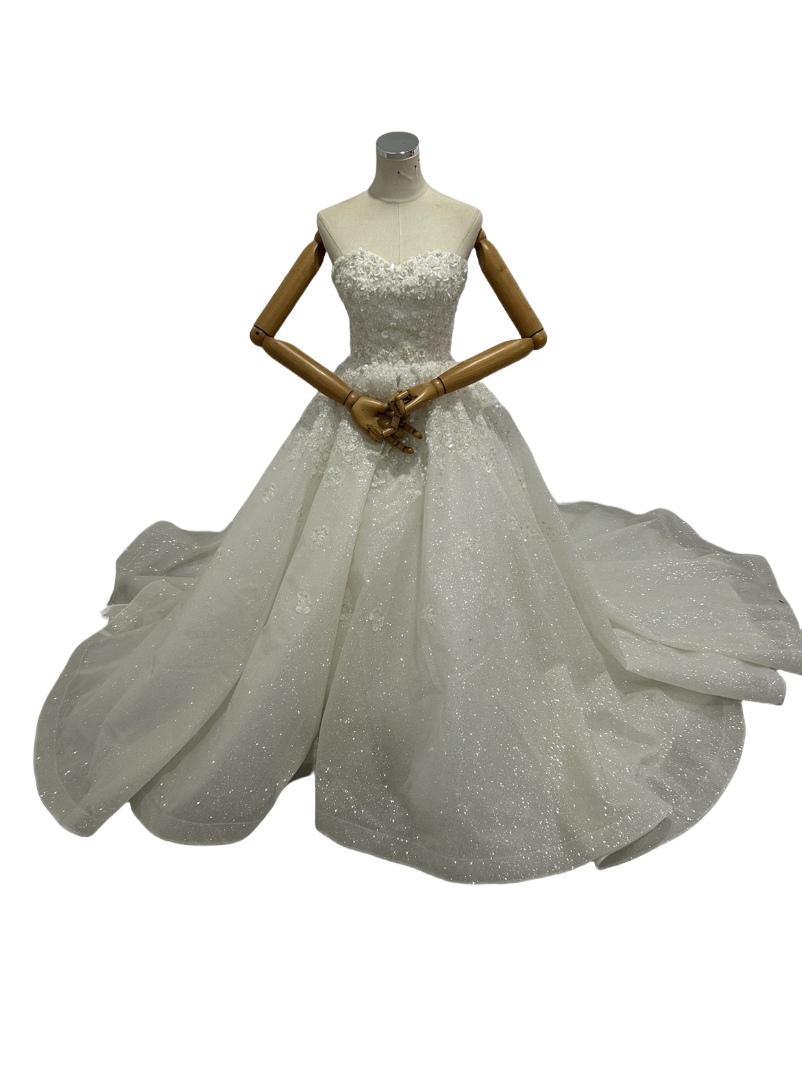 ウエディングドレス ベアトップ 花モチーフ キラキラグリッターチュール ロングトレーン 結婚式