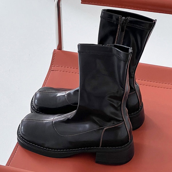 ショートブーツ スクエアトゥ サイドジップ フラット レディース チャンキーヒール 太ヒール 黒 ブラック 歩きやすい 痛くない カジュアル 靴 婦人靴 韓国