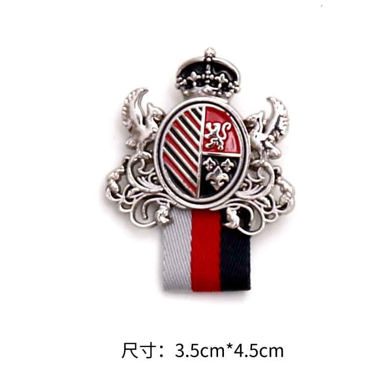 ブローチ 襟ピン 胸飾り メンズ 英国風 ヴィンテージ風 リボンバッジ ファッション ピンバッジ エレガント モダン クラシック 韓国 アクセサリー カジュアル