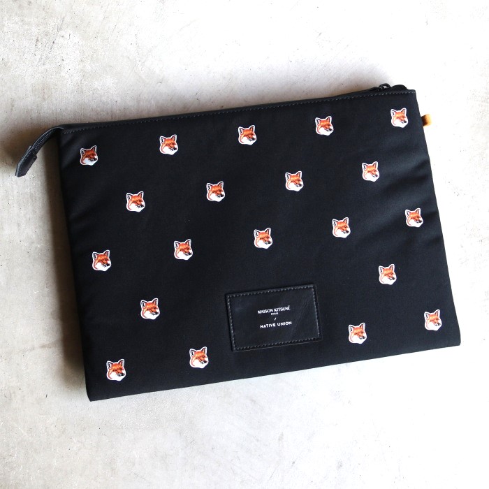 メゾンキツネ ( MAISON KITSUNE ) x ネイティブユニオン ( NATIVE UNION ) パソコンケース タブレットケース (13-14 / 15-16インチ対応)