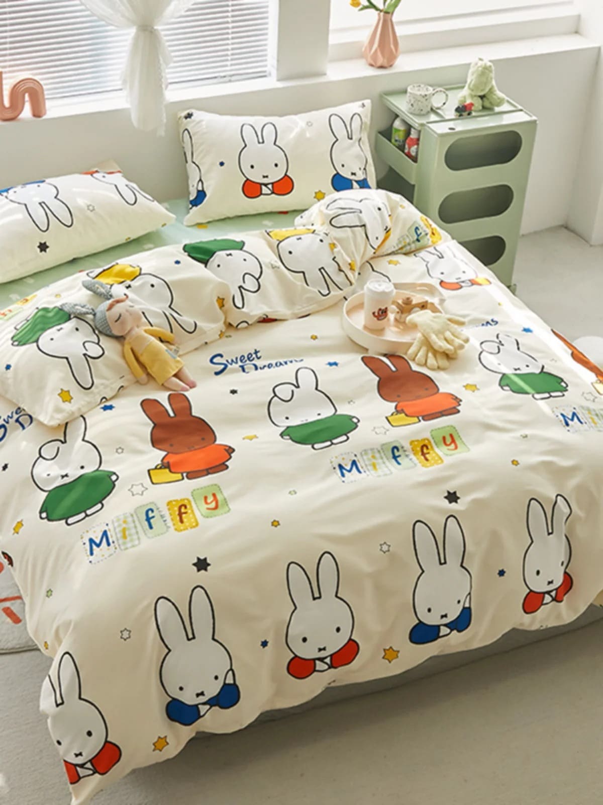 期間限定！ ミッフィー 布団カバーキュートガールミッフィー 綿100 4枚合わせ掛け布団カバー 反応プリントベッドシーツ4