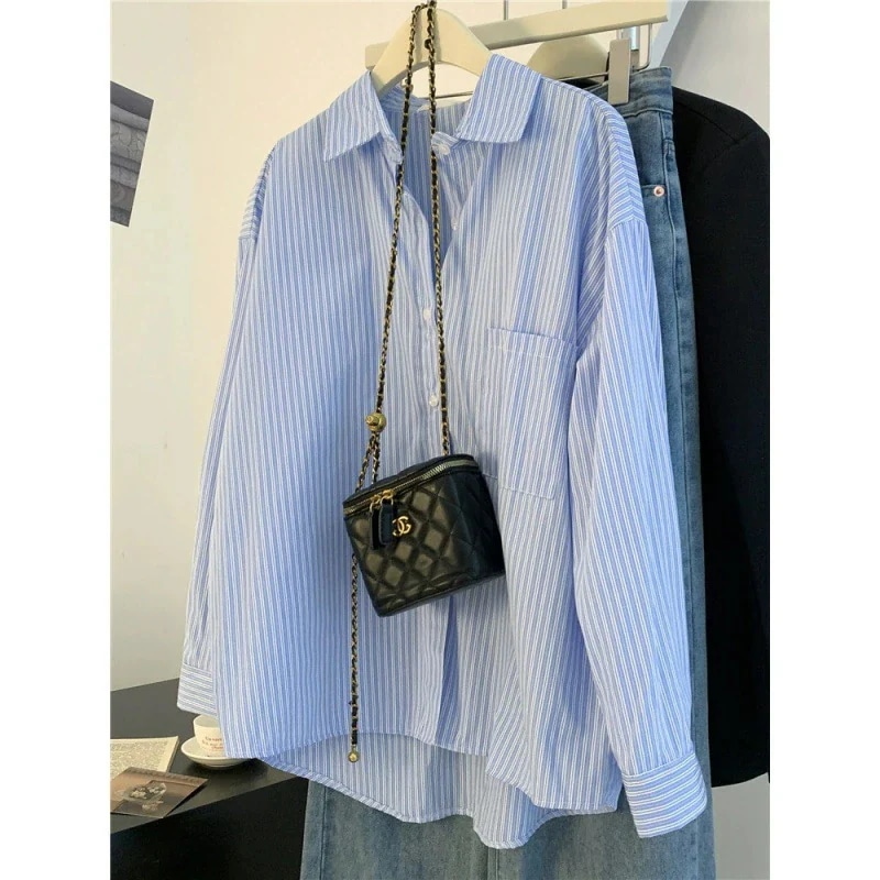 レディースカジュアル おしゃれストライプシャツ 女性 長袖ゆったり薄い 7,106円