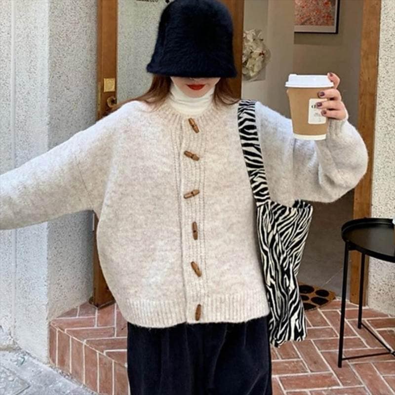 トップス アウター カーディガン 長袖 かわいい 大人可愛い きれいめ シンプル カジュアル 大人 上品 おしゃれ お洒落 大人可愛い 大人女子 こなれ感 ガーリー エレガント 主役級 存在感 フォー