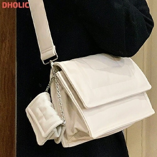 [メガ割りSALE]チェーンポーチ付2WAYステッチフラップバッグ(ホワイト) 4,966円