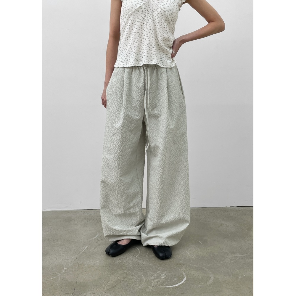 ブラックアップティンプシアーサッカー 2ウェイバンディングパンツ 6,862円