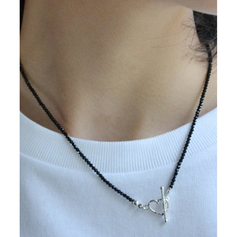 NUAVO クラスタのキューピットネックレス
